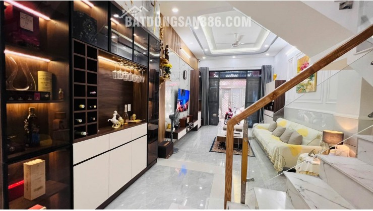 NHÀ 4 TẦNG QUẬN 12, ĐƯỜNG THỚI AN 16, HẺM 6M Ô TÔ ĐẬU CỬA, 4X19M, NHỈNH 7 TỶ