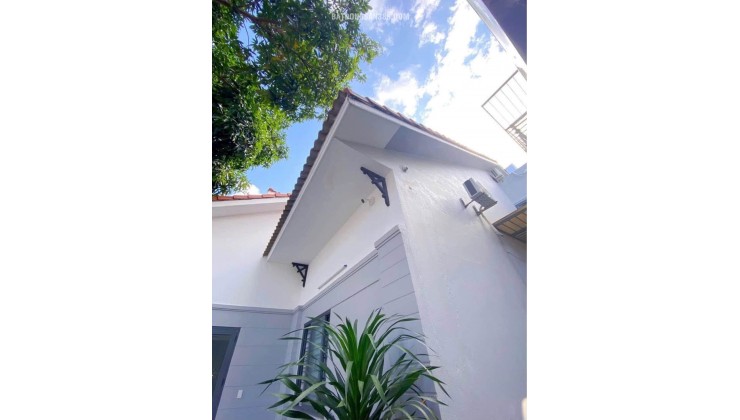 BÁN VILLAS SIÊU ĐẸP TRUNG TÂM ĐÀ NẴNG DÒNG TIỀN 30TR/THÁNG