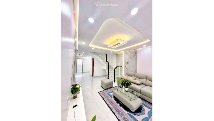 NHÀ ĐẸP HUỲNH THIỆN LỘC TÂN PHÚ, 2 TẦNG, GIÁ 5.X TỶ
