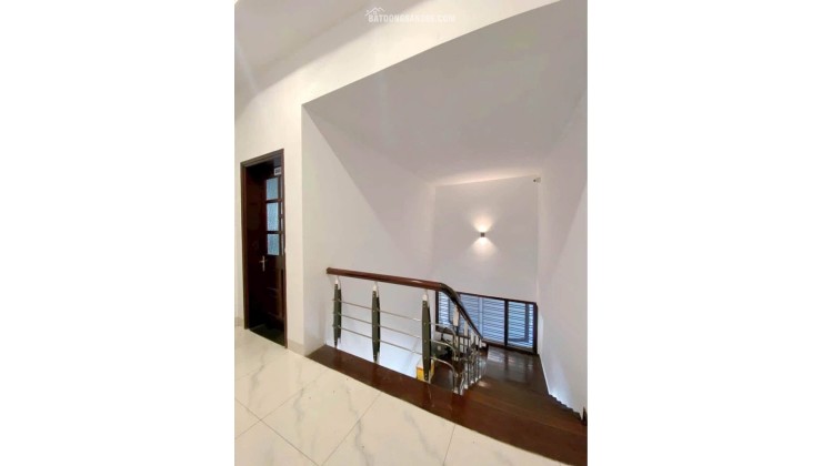 BÁN VILLAS SIÊU ĐẸP TRUNG TÂM ĐÀ NẴNG DÒNG TIỀN 30TR/THÁNG