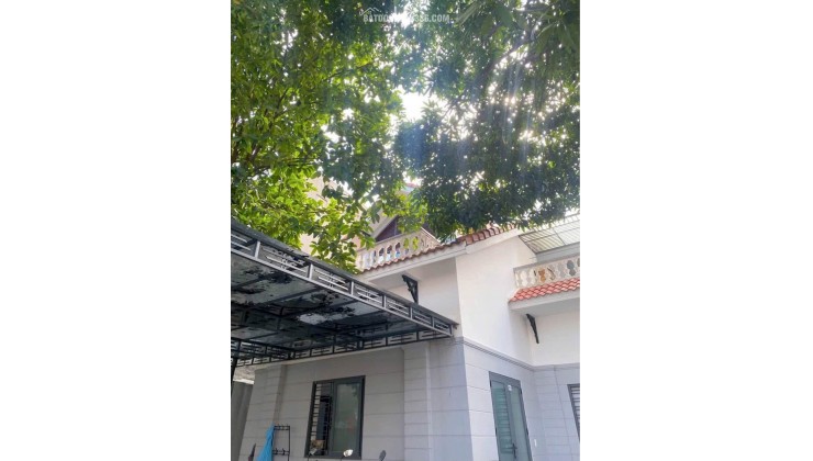 BÁN VILLAS SIÊU ĐẸP TRUNG TÂM ĐÀ NẴNG DÒNG TIỀN 30TR/THÁNG