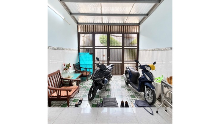 Bán nhà 2 tầng, 63m2 đường Số 11, Bình Thọ, Thủ Đức, TP HCM,  sổ hồng riêng. Giá 6,48  tỷ.