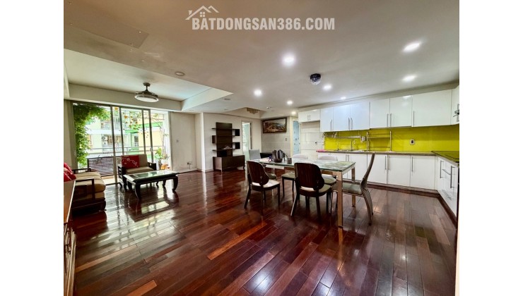 Bán căn hộ 4PN Botanic Phú Nhuận 147m2 view hồ bơi giá 12tỷ thương lượng
