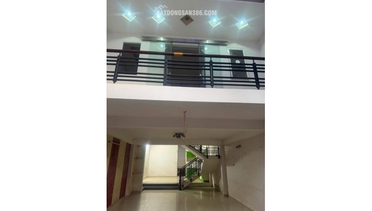 116,7M² – NGANG 5,2M NỞ HẬU – 3 TẦNG, 5PN – HẺM 6M Ô TÔ VÀO NHÀ – CHÍNH CHỦ Ở LÂU ĐỜI – GẦN LOTTE NGUYỄN VĂN LƯỢNG – GIÁ 9,5 TỶ TL!