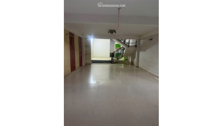 116,7M² – NGANG 5,2M NỞ HẬU – 3 TẦNG, 5PN – HẺM 6M Ô TÔ VÀO NHÀ – CHÍNH CHỦ Ở LÂU ĐỜI – GẦN LOTTE NGUYỄN VĂN LƯỢNG – GIÁ 9,5 TỶ TL!