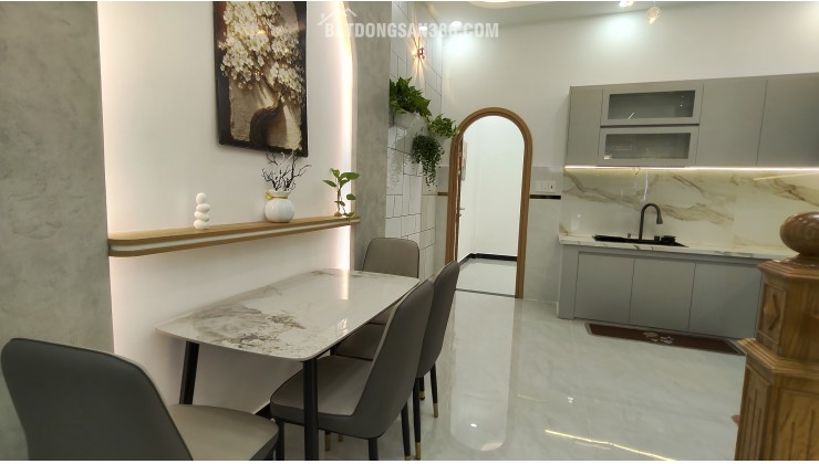 Bán nhà hẻm xe hơi ngay Lê Đình Cẩn 48m2 full nội thất nhỉnh 5tỷ