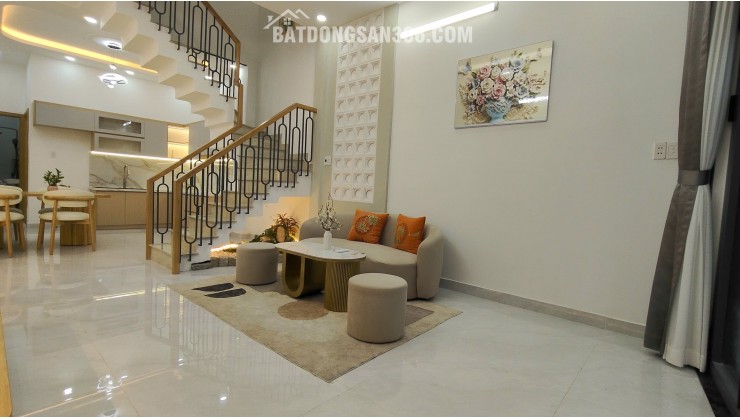 Tân Hương Tân Phú, nhà full nội thất ô tô đổ cửa chỉ nhỉnh 5Đ