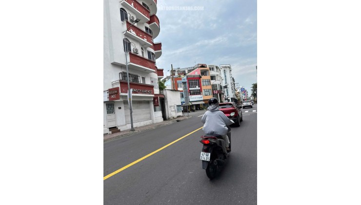 Nhà đẹp full nội thất Cạnh chợ Tân Bình - Phường 9. Nhỉnh 3,5 ty _Nhà 3 Tầng - 3PN