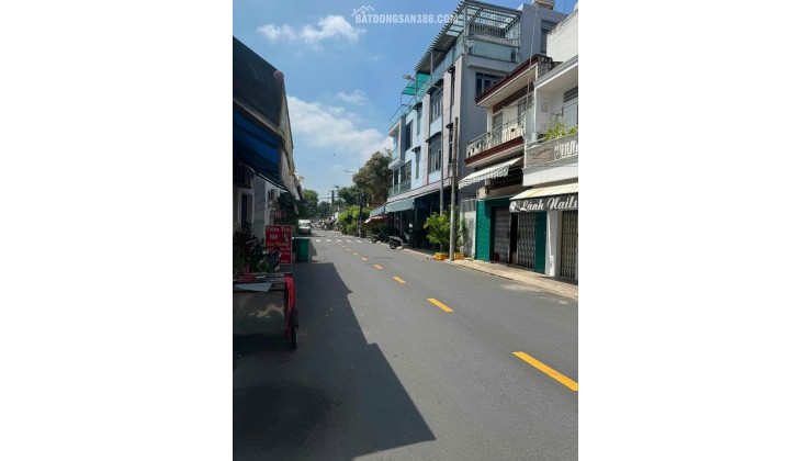 Ngay Bắc Hải Lý Thường Kiệt, nhà hẻm xe hơi 8PN chỉ nhỉnh 6Đ