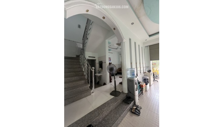 Bán nhà 79m2, 2 tầng,  đường Số 4, Linh Chiểu, Thủ Đức. TP HCM. Giá 5,39  tỷ, Sổ hồng riêng.