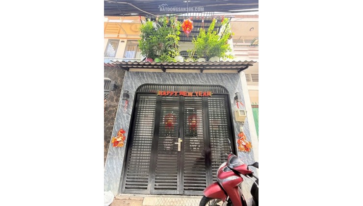 Bán nhà 43m2, 2 tầng, 3PN tại đường Lê Văn Duyệt, Bình Thạnh. Sổ đỏ chính chủ. LH: 0366375002