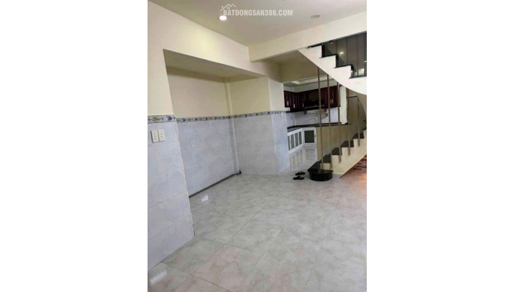 Bán nhà 2 tầng, 48m2 hẻm Bình Long, Phú Thọ Hòa, Tân Phú, sổ hồng riêng, giá 4.3 tỷ. LH: 0366375002