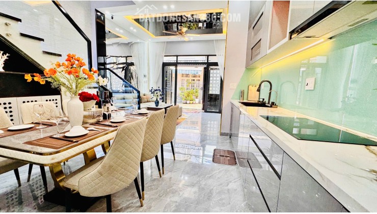 BÁN NHÀ THANH KHÊ ĐÔNG QUẬN THANH KHÊ  62M2 X 3 TẦNG - 6 TỶ 150TR. LH:0932646343.