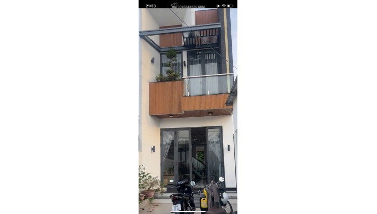 CHÍNH CHỦ. cần bán nhà 1 lầu .1 trệt. với đầy đủ công năng. đối diện khu du lịch đại nam. Ngay phường tân định. TP. HCM.
