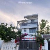 CHÍNH CHỦ BÁN GẤP BIỆT THỰ BIỂN ĐÀ NẴNG – GIÁ CHỈ 11,5 TỶ – DÒNG TIỀN CHO THUÊ HƠN 30 TRIỆU/THÁNG