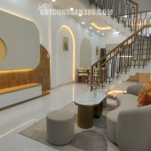 Nhà 52m2 full nội thất chỉ xách vali vào ở, ô tô đổ cửa chỉ nhỉnh 5Đ