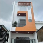 Bán ngôi nhà 2 tầng đúc kiệt Ô TÔ K546 Tôn Đản