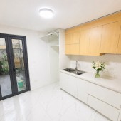Nhà Tôn Đức Thắng giá 3.9 tủ 20m2,3 tầng.2 vệ sinh