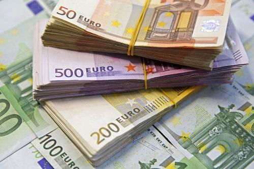 Tỷ giá đng Euro hôm nay 29/2: Giá Euro chợ đen vọt lên 25.650 VND/EUR