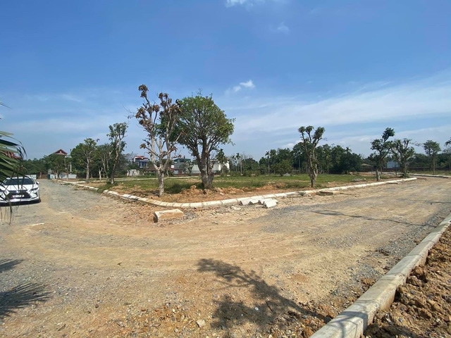 Sau 2 “cơn sốt”, giá đất Hòa Lạc hiện giờ ra sao