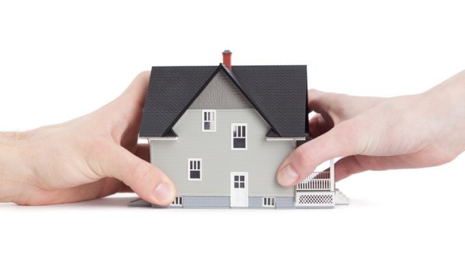Nhà, đất là tài sản chung của vợ chồng: 4 điều cần biết để không bị thiệt