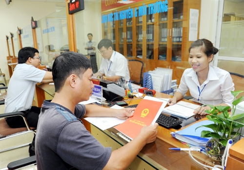 Sau Bộ Tài Chính, đến lượt Bộ Tư pháp ra văn bản siết hợp đng công chứng giao dịch bất động sản