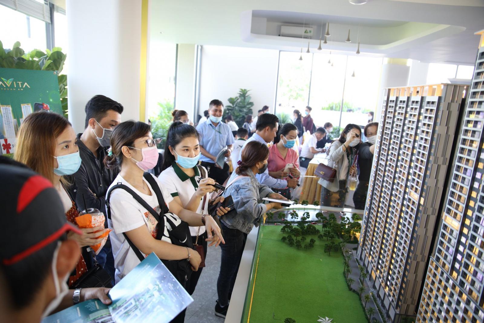 Thanh khoản căn hộ sơ cấp tăng, cấp thứ chững lại