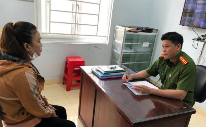 Bán đất của dì ruột, nói dối là mẹ chết do tai nạn để lừa đảo