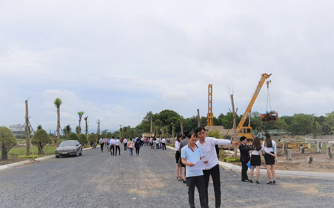 Vì sao đất nền vẫn hút giới đầu tư