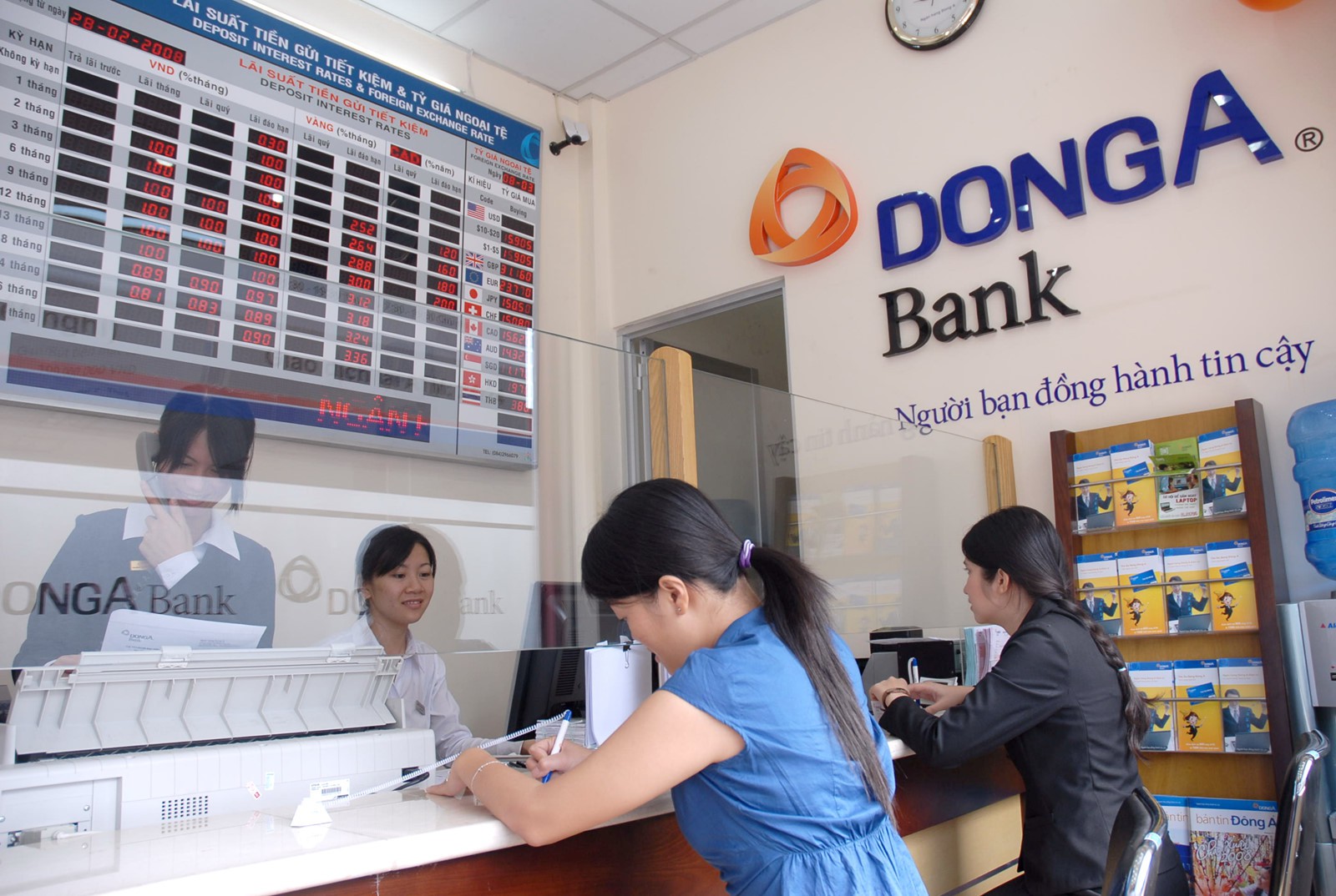 DongA Bank thu hi 570 tỉ đng nợ xấu trong quý I