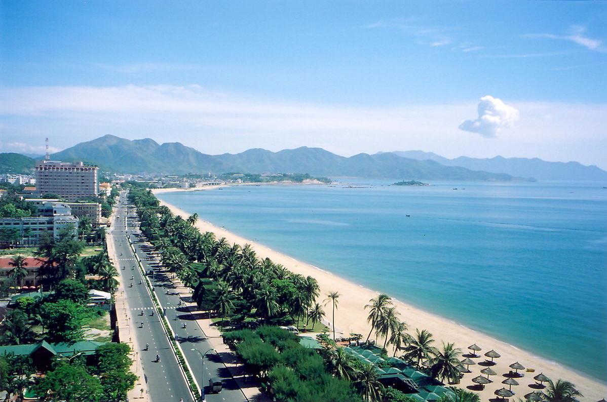anhthuy1202-192718102733-bien-nha-trang.jpg