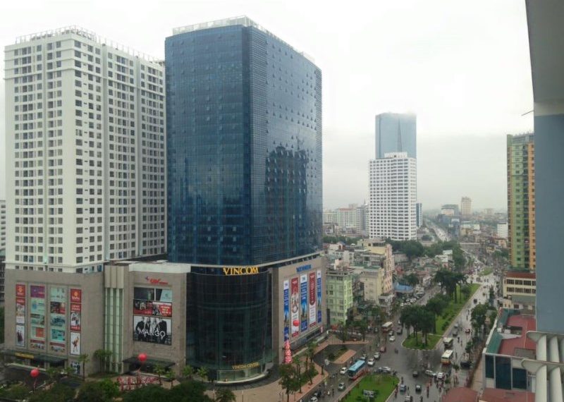 thi-truong-van-phong-ha-nọi-gia-thue-tang-nguon-cau-dich-chuyen-1570009709-1-800x570.jpg